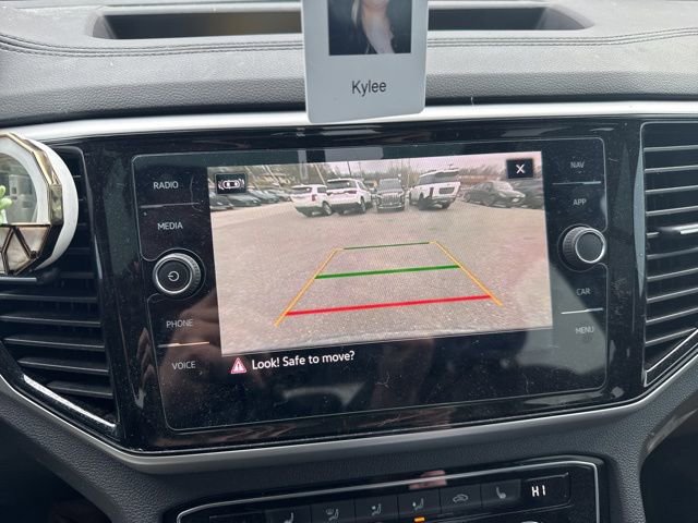 Used 2022 Volkswagen Atlas Cross Sport SEL Premium R-Line image 38