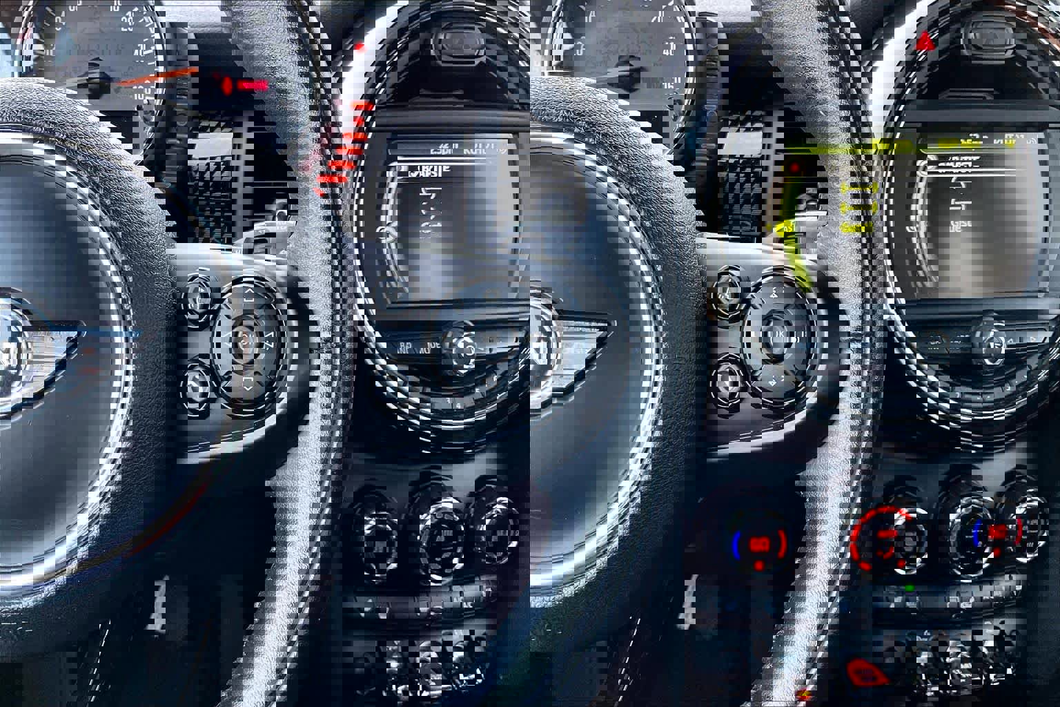 Used 2017 MINI Cooper S image 24