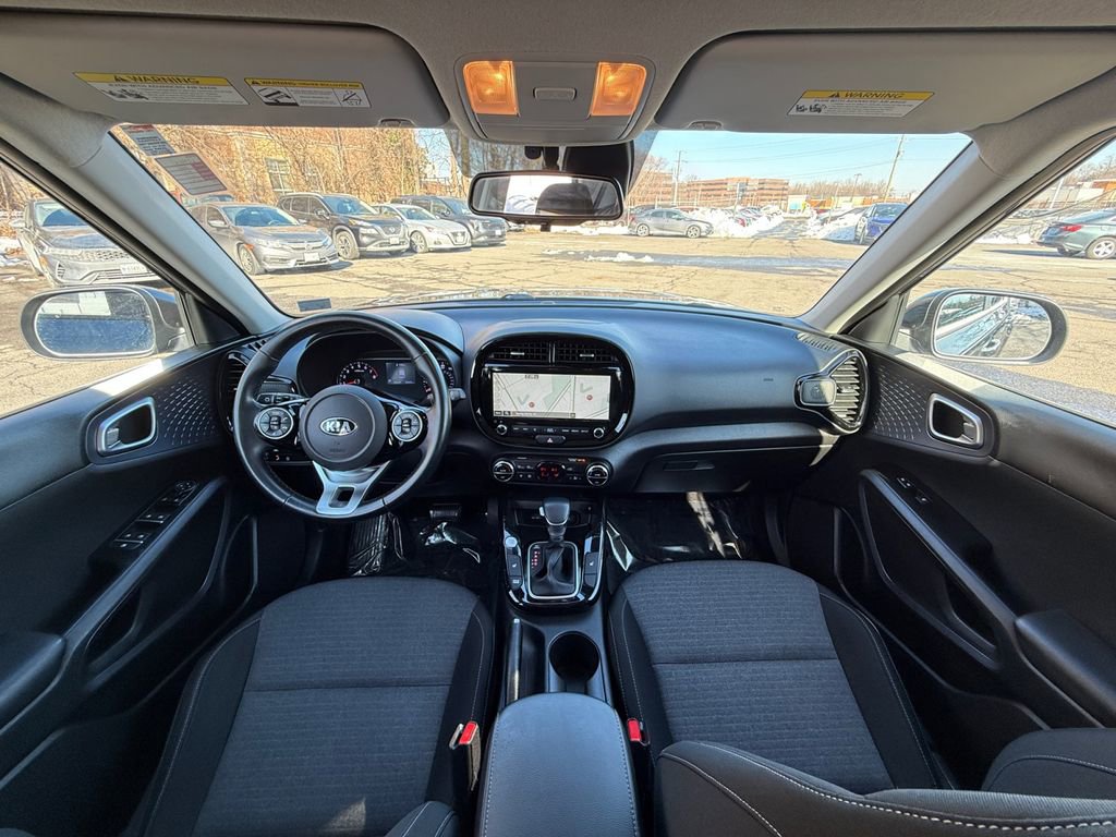 Used 2020 Kia Soul EX image 22