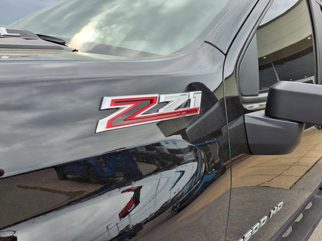 Used 2024 Chevrolet Silverado 2500 Custom AWD/4WD image 7