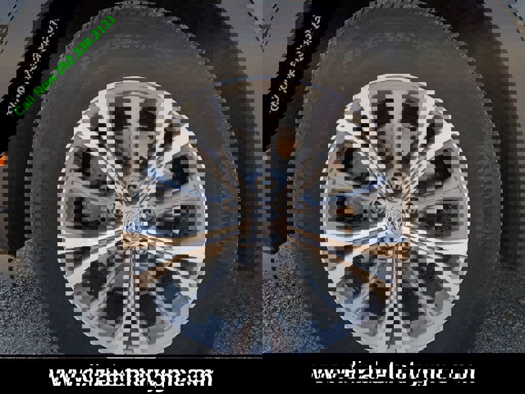 Used 2023 Buick Envision Preferred image 12