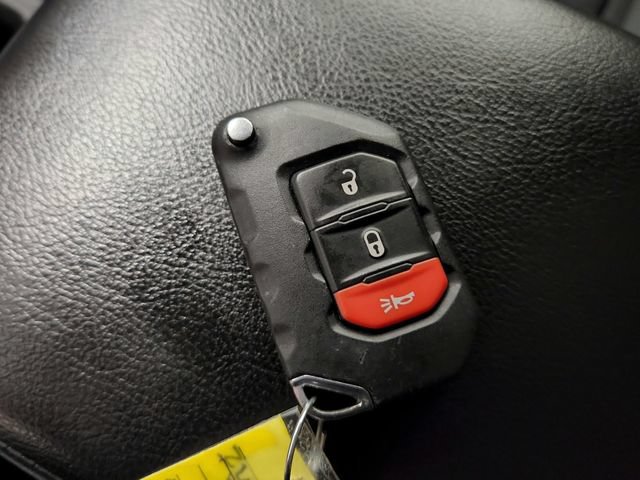 Used 2021 Jeep Wrangler Unlimited Sport AWD/4WD image 26