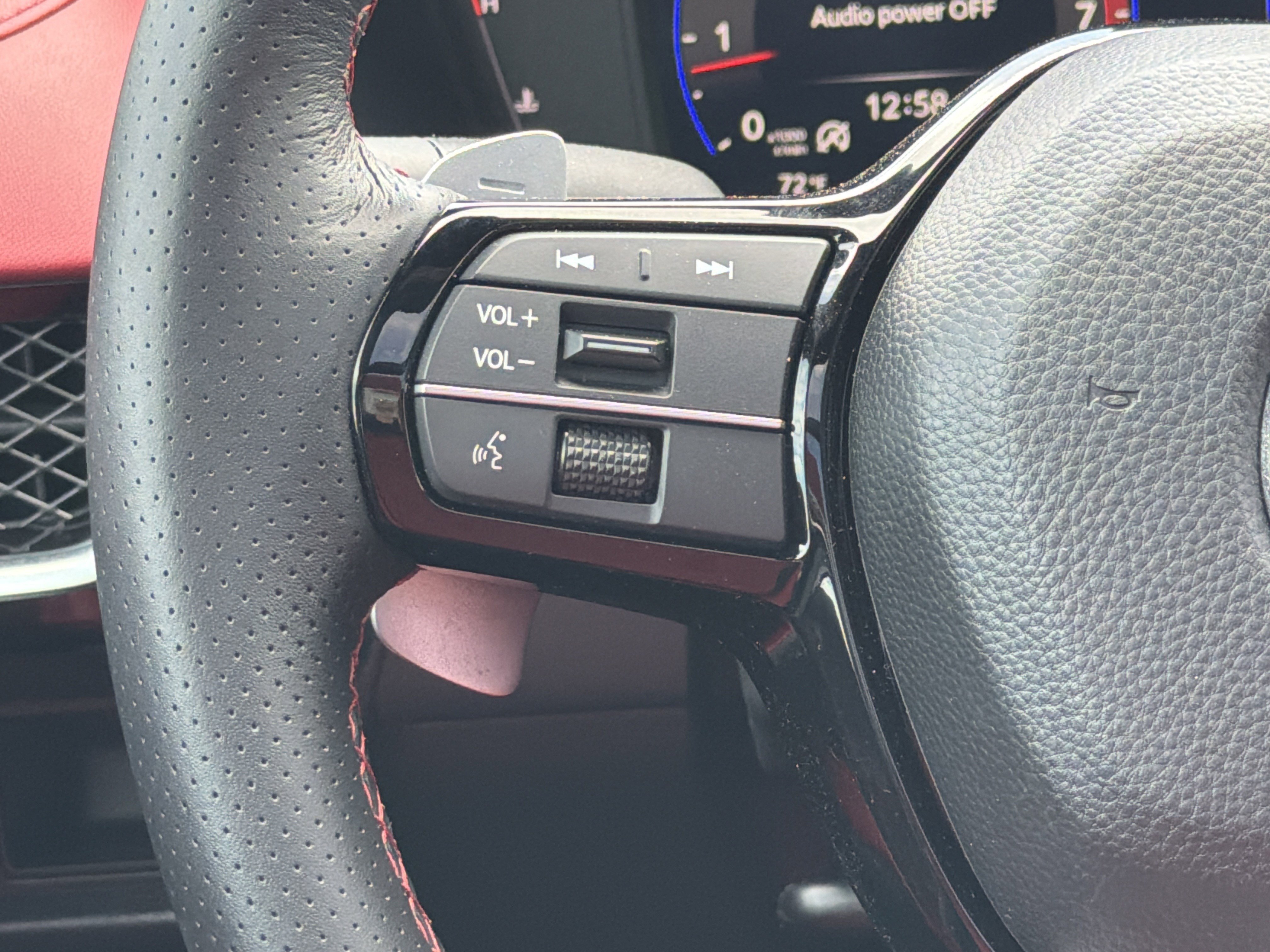 Used 2025 Acura ADX A-Spec FWD image 19