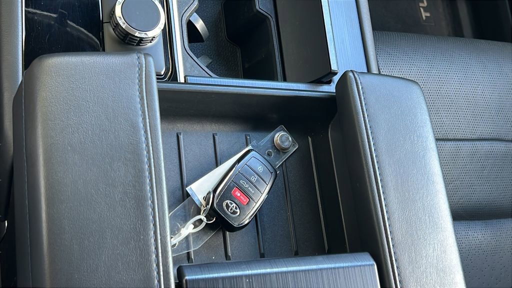 Used 2023 Toyota Tundra Platinum RWD image 35