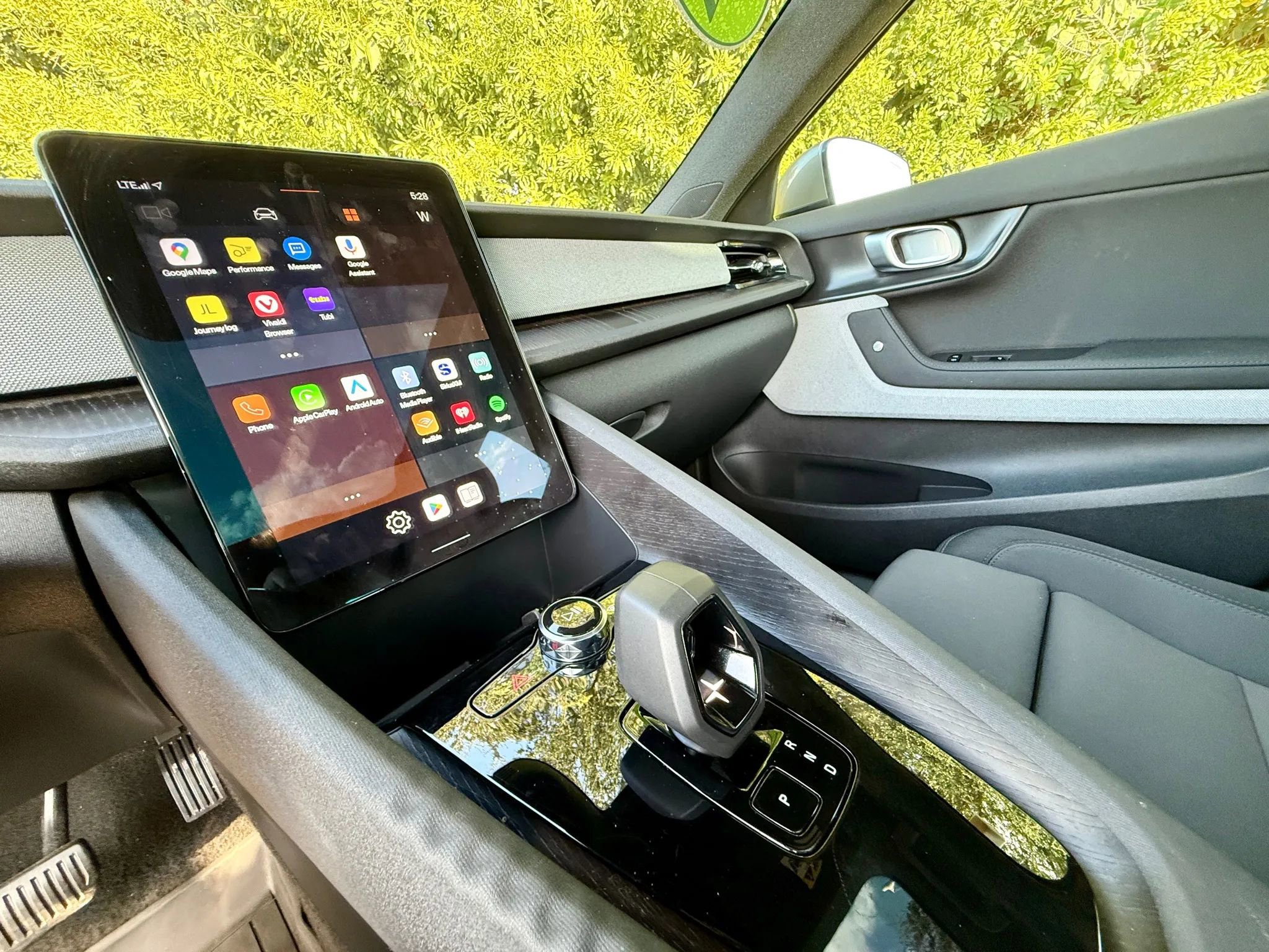 Used 2021 Polestar Polestar 2 Launch Edition Hatchback 4D image 57