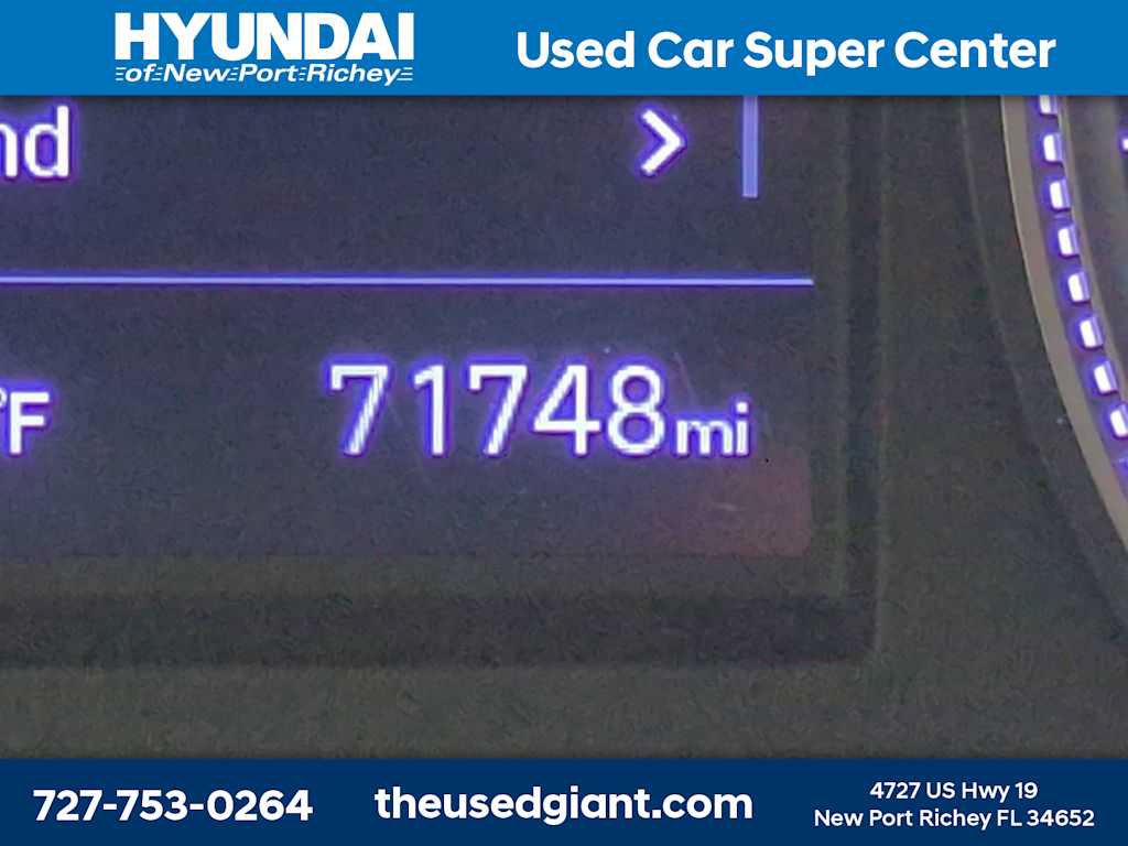 Used 2019 Hyundai Santa Fe SE FWD image 27