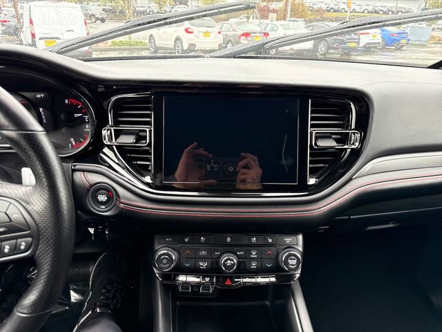 Used 2024 Dodge Durango GT image 24