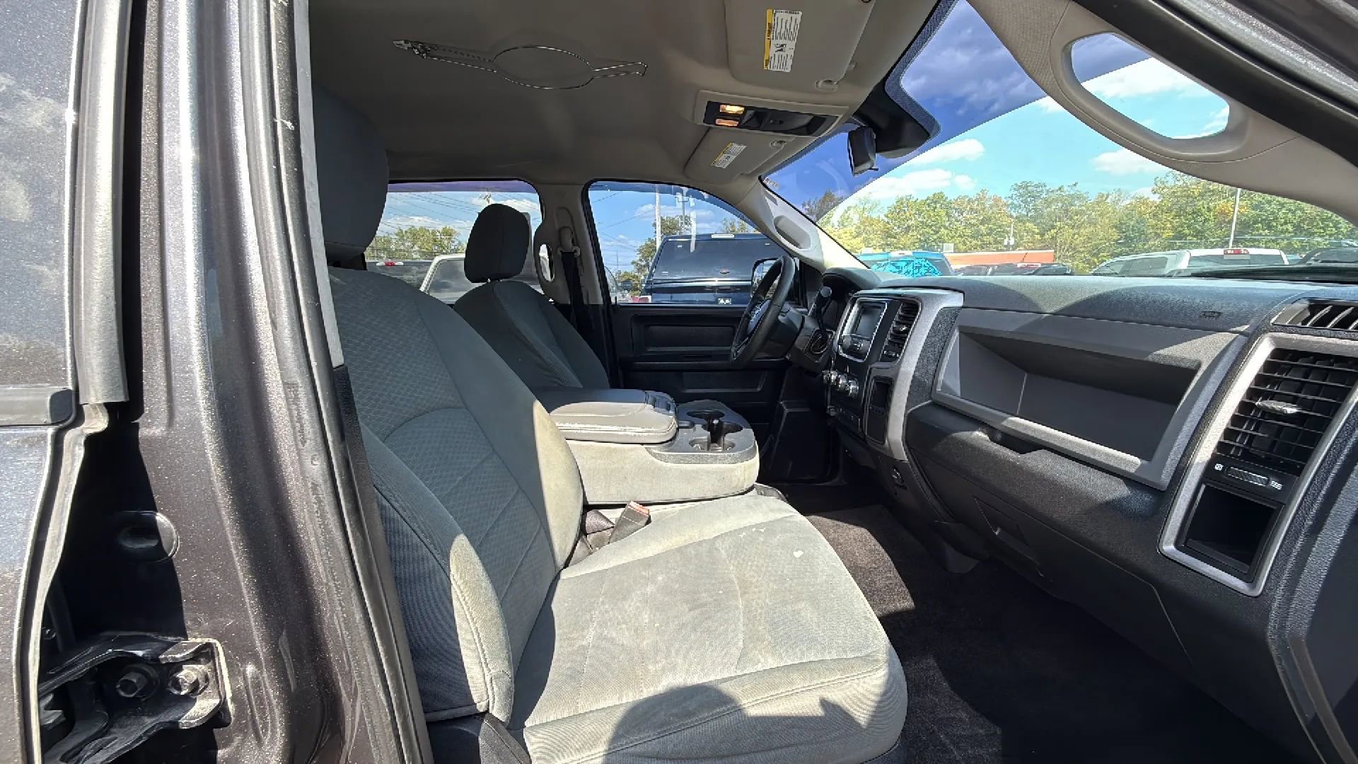 Used 2014 RAM 2500 Tradesman w/ Popular Equipment Group image 18