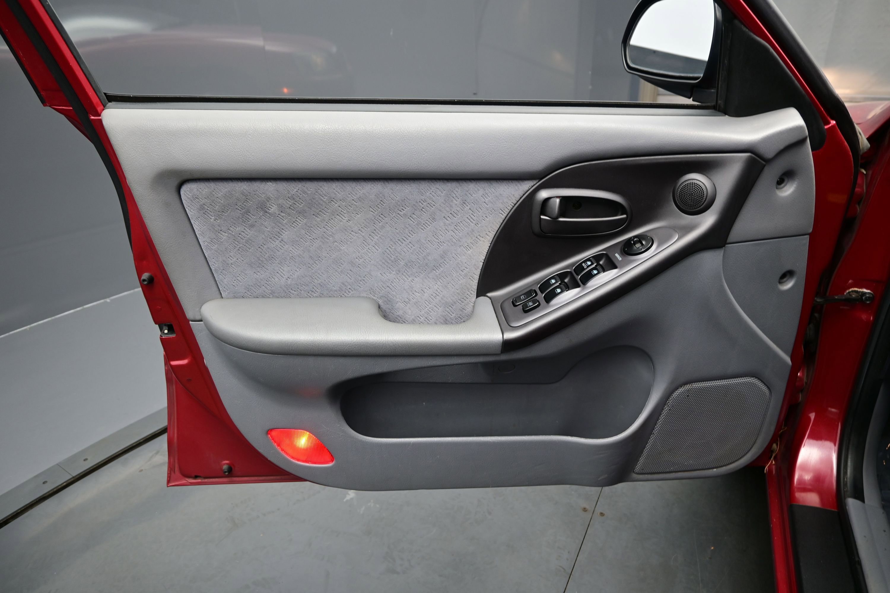 Used 2006 Hyundai Elantra GLS FWD image 9