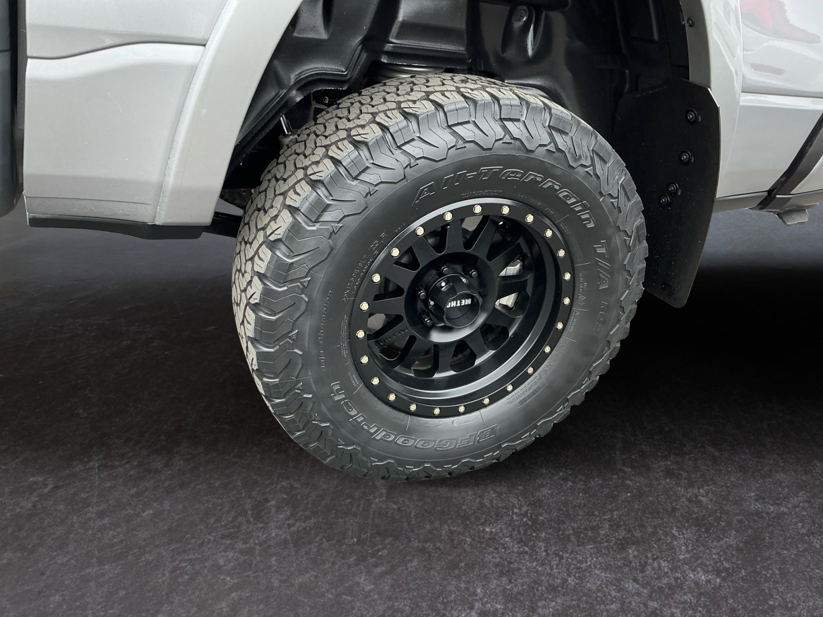 Used 2021 RAM 1500 Laramie w/ Sport Appearance Package image 8