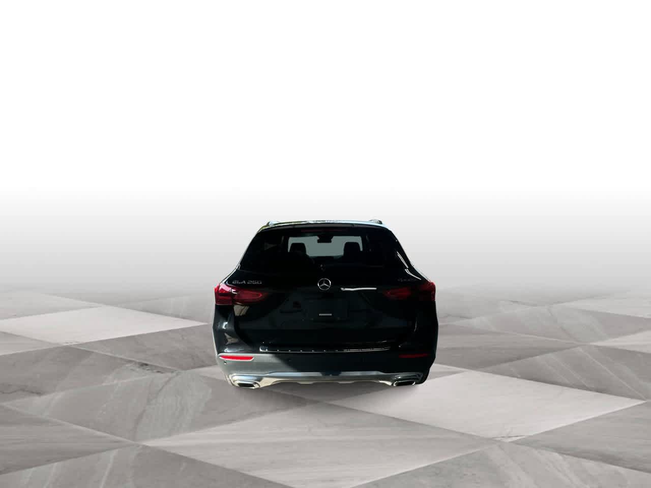 Used 2025 Mercedes-Benz GLA 250 4MATIC w/ Winter Package image 7
