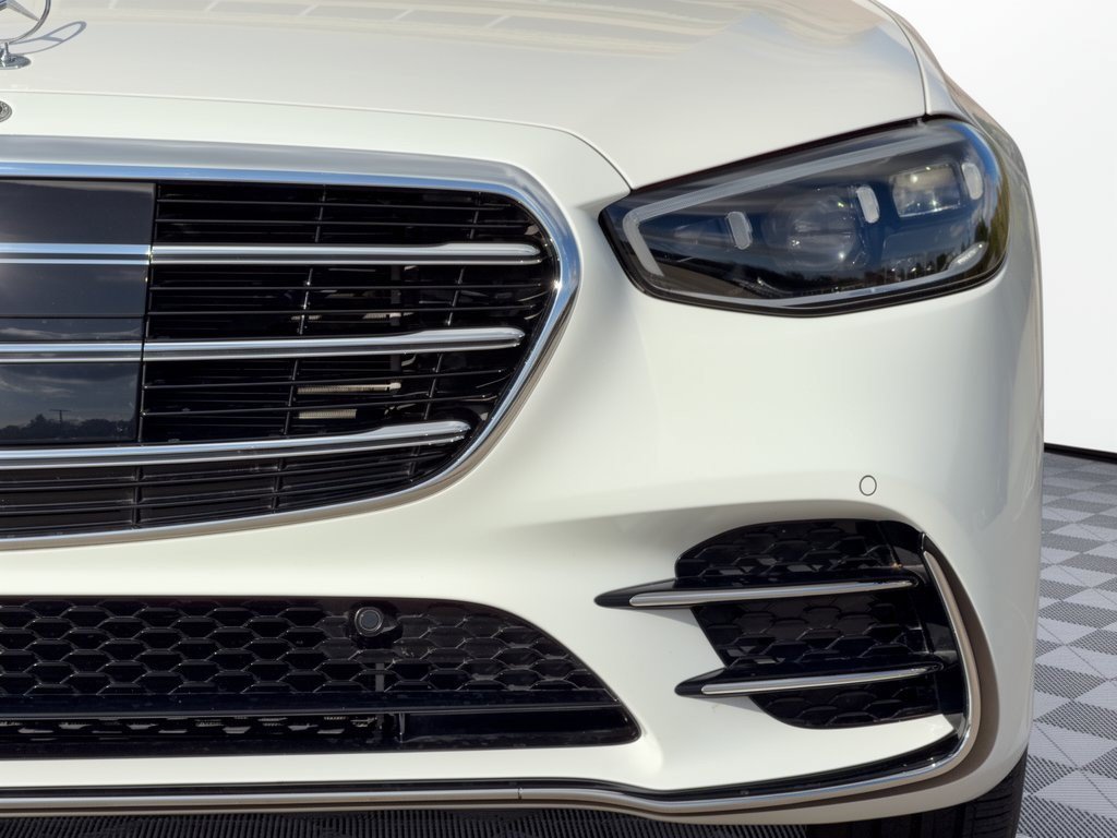 Certified 2025 Mercedes-Benz S 580e 4MATIC Sedan image 12