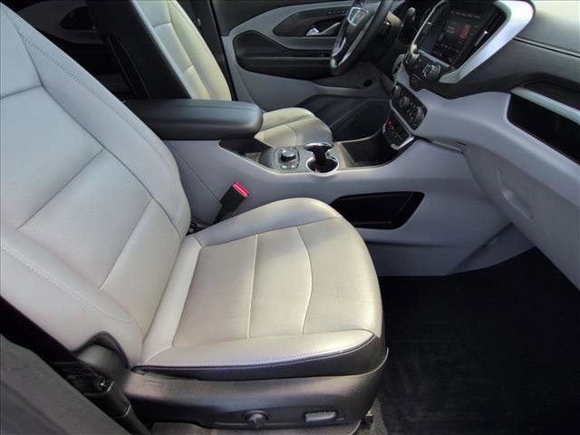 Used 2024 GMC Terrain SLT image 19