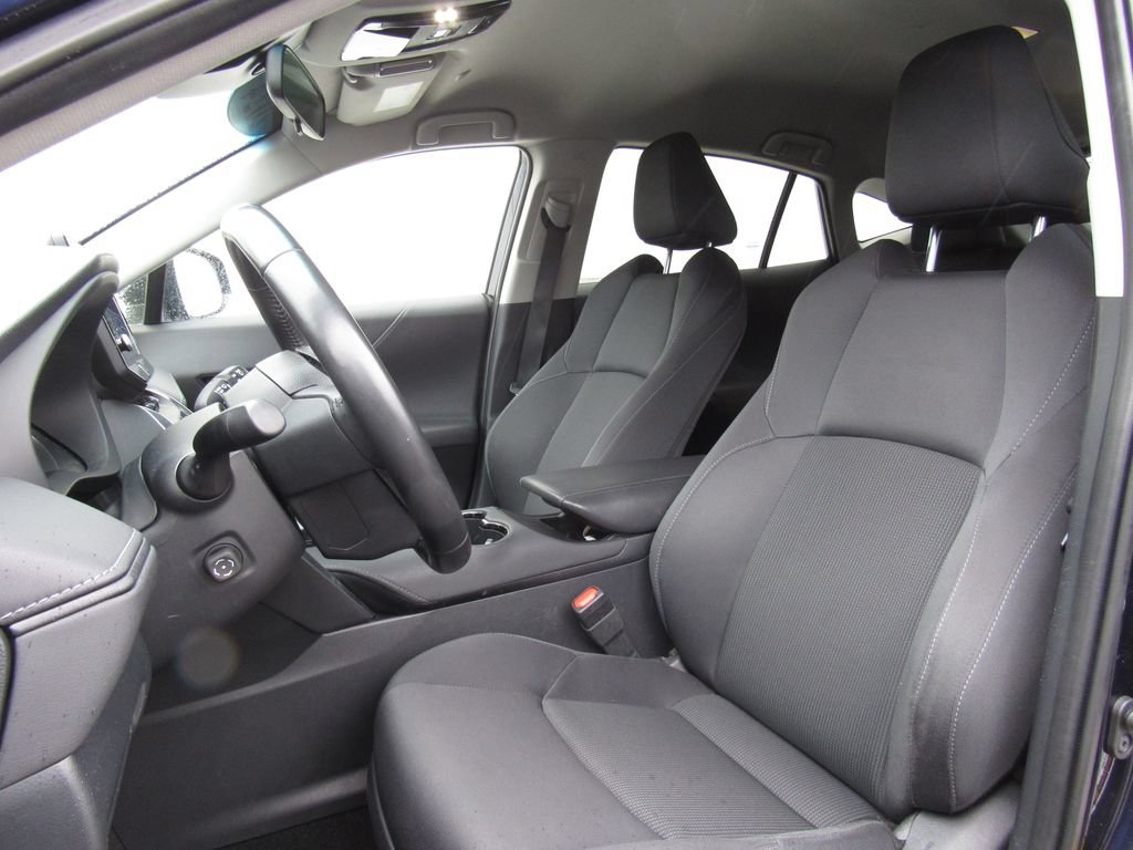 Certified 2024 Toyota Venza LE AWD/4WD image 10