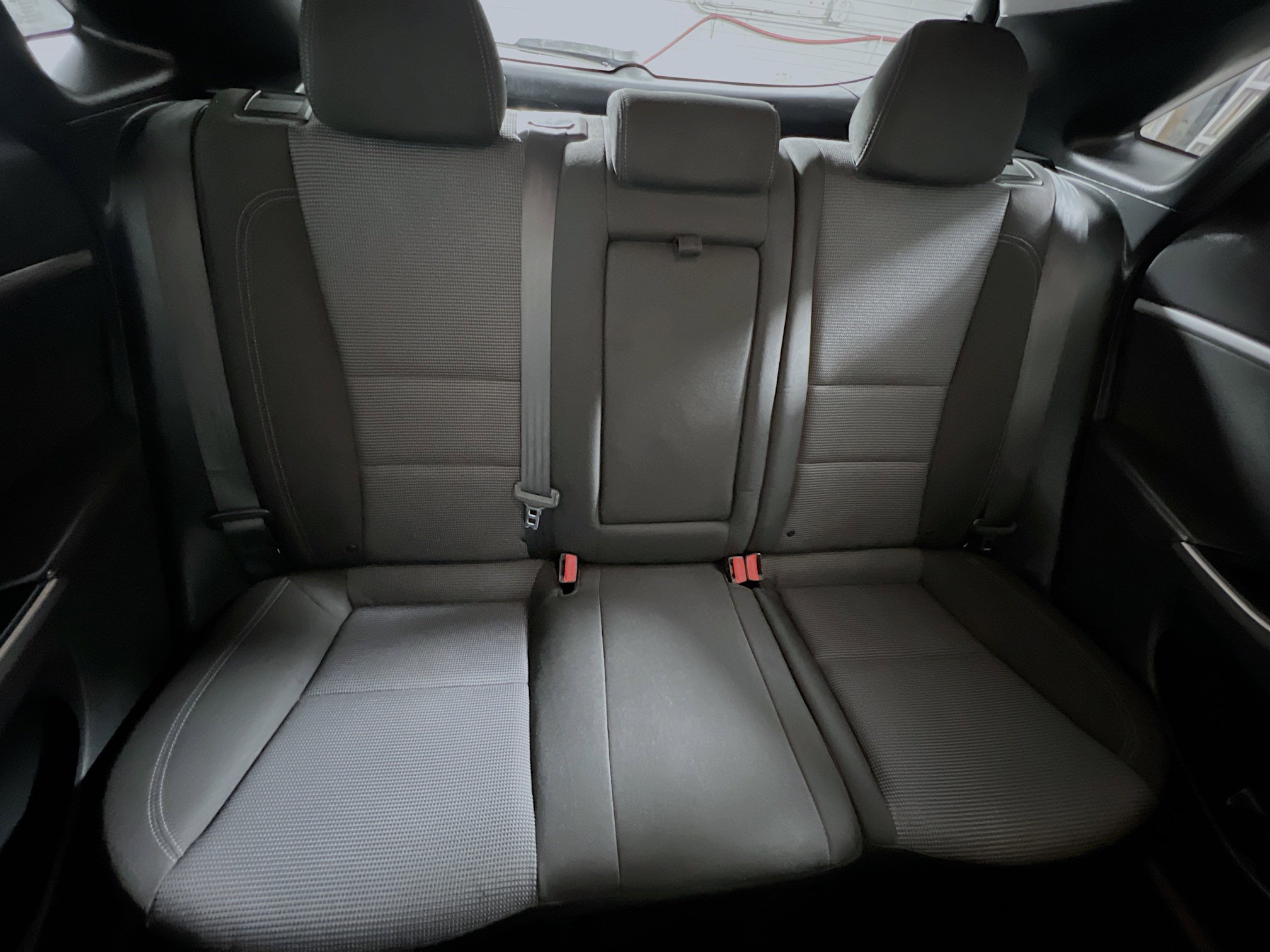 Used 2017 Hyundai Elantra GT image 30