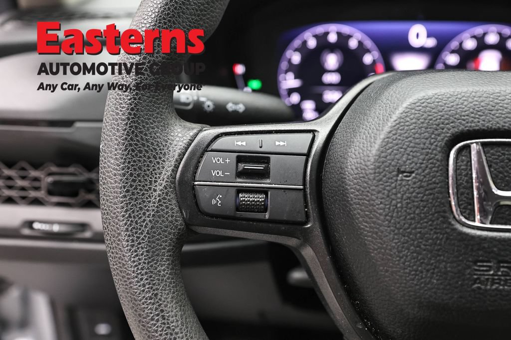 Used 2025 Honda Accord LX image 15