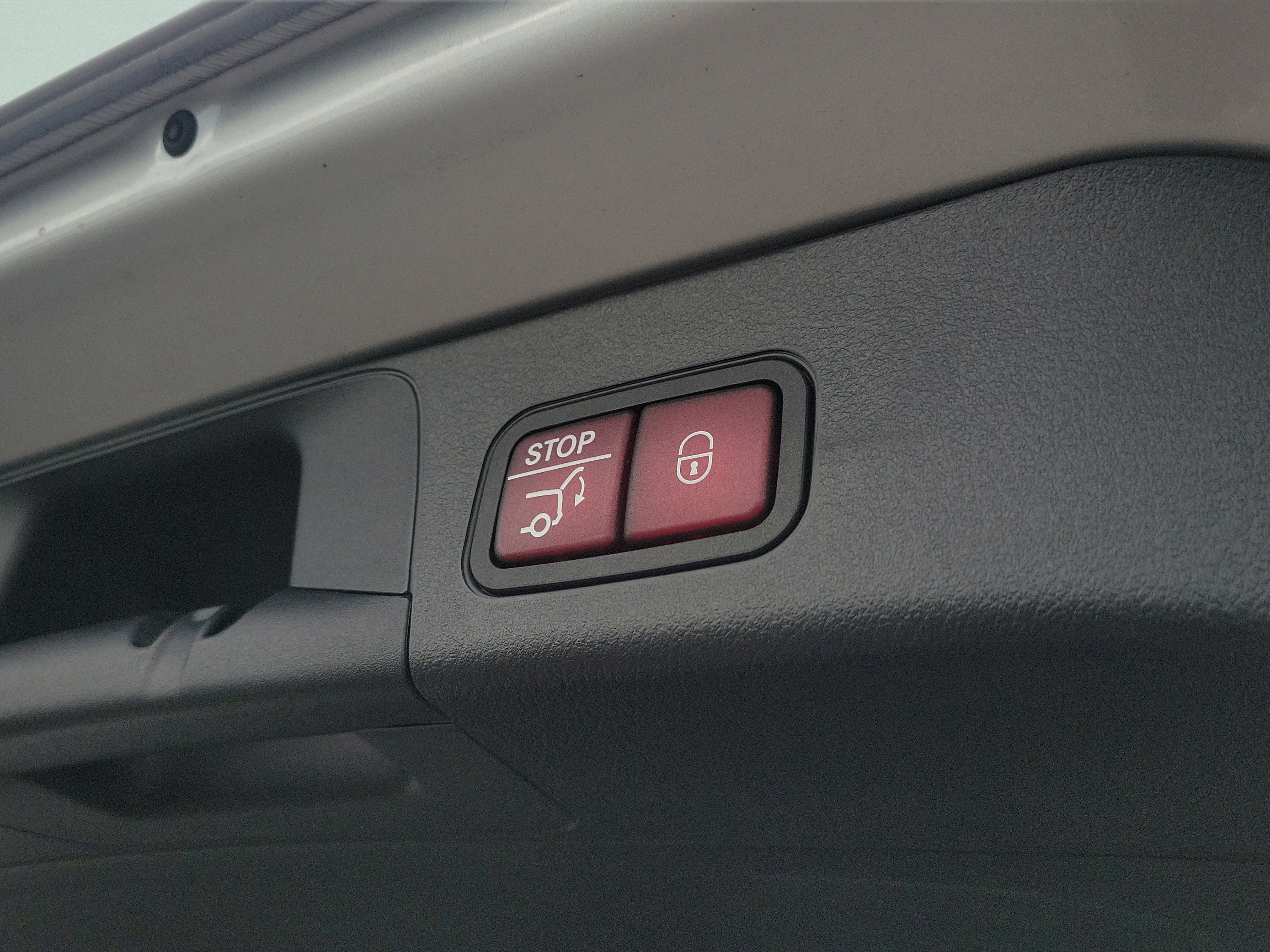 Certified 2023 Mercedes-Benz EQB 300 4MATIC image 6