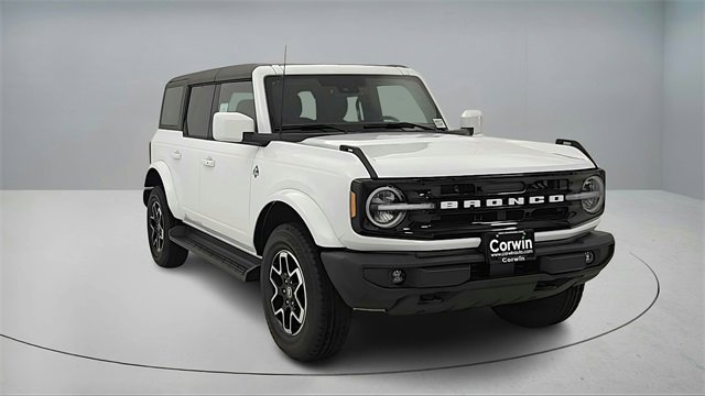 New 2025 Ford Bronco Outer Banks