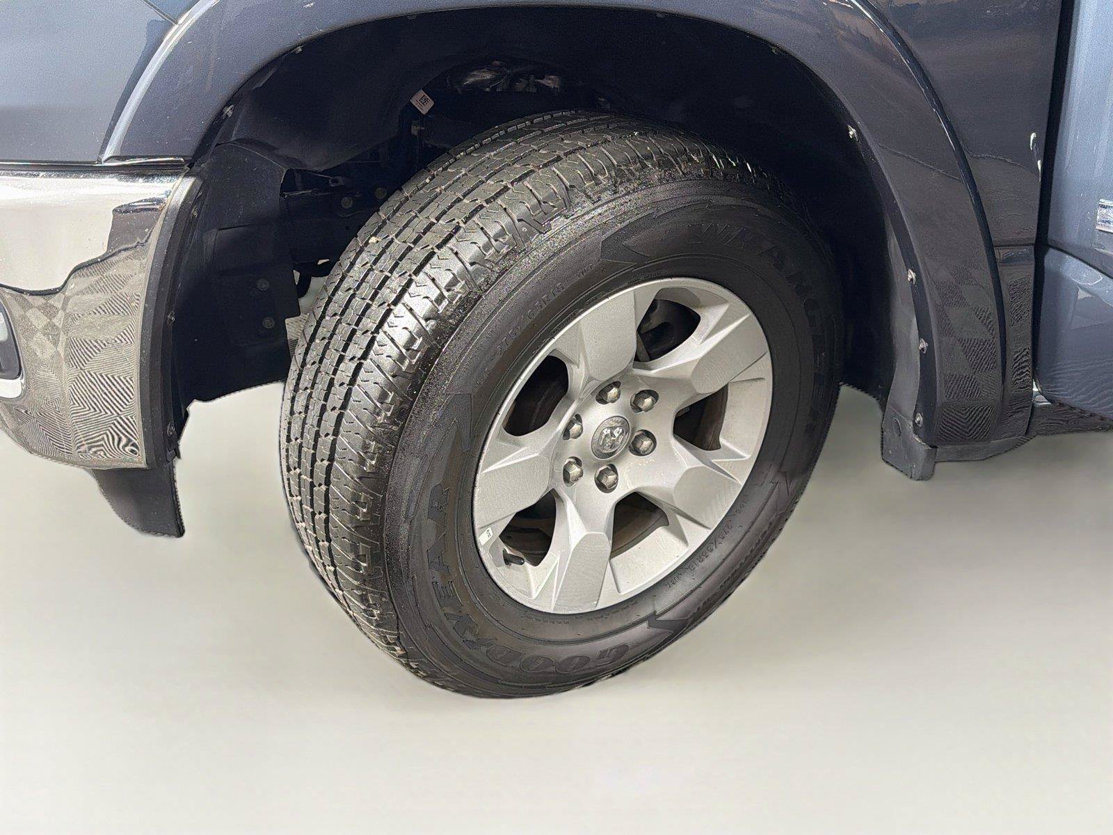 Used 2025 RAM 1500 Big Horn AWD/4WD image 37