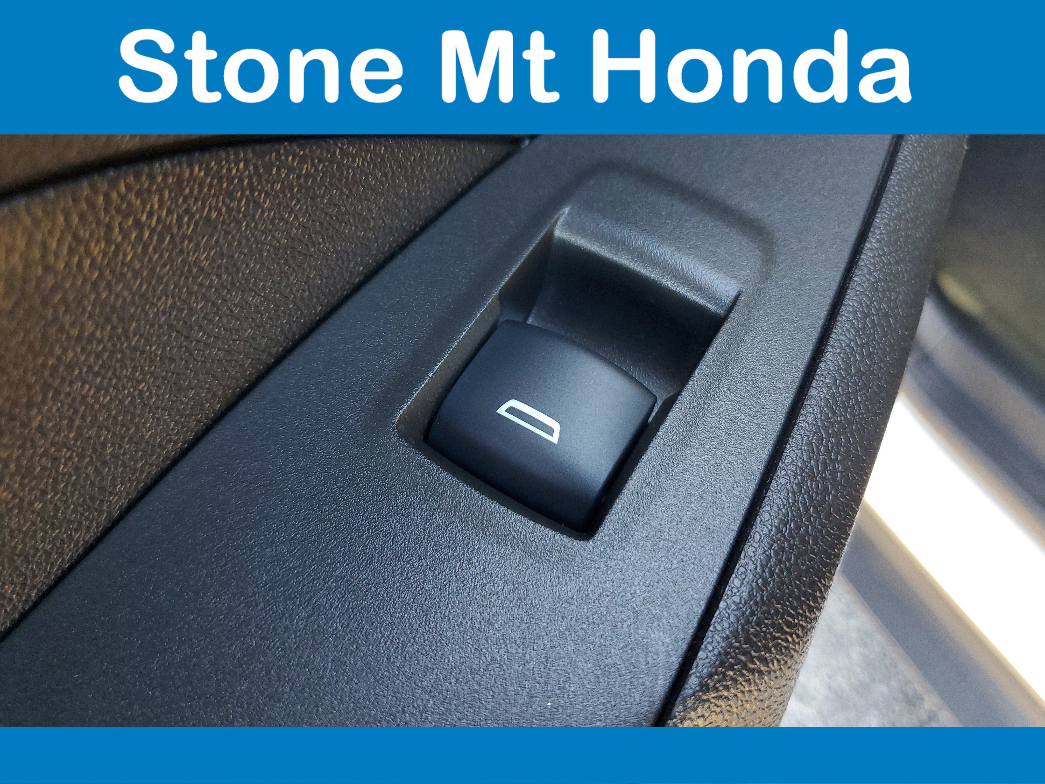 Used 2024 Chevrolet Trax LT image 14