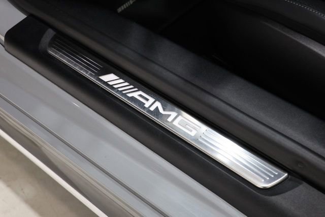 Used 2023 Mercedes-Benz SL 55 AMG 4MATIC image 24