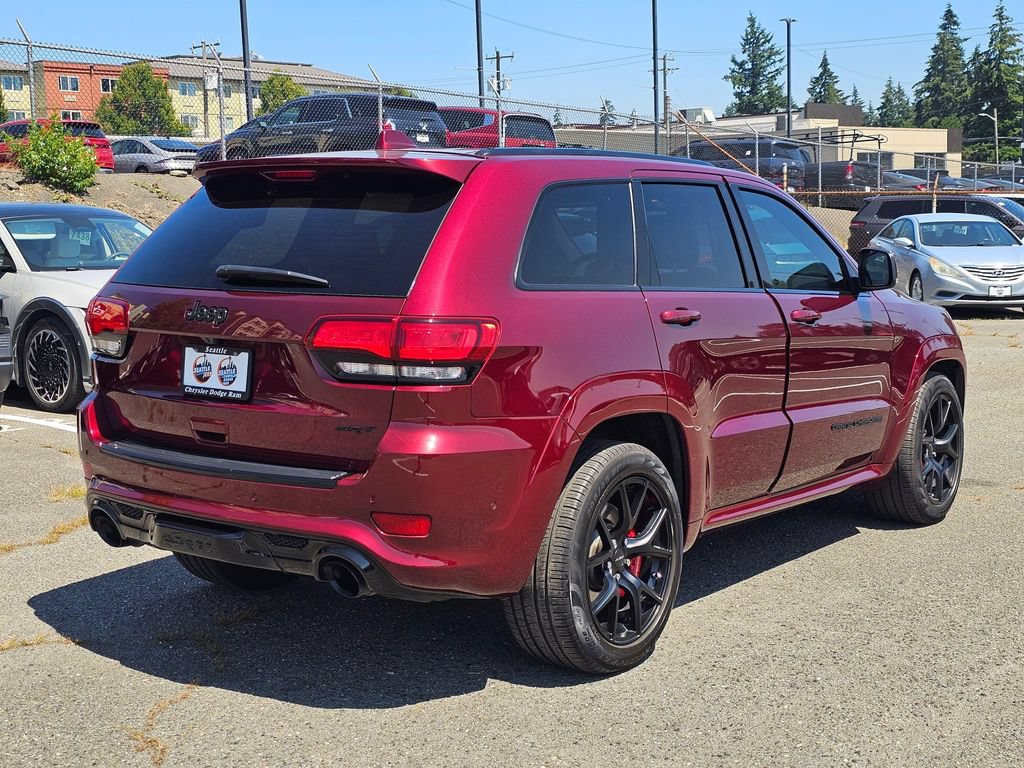 Used 2018 Jeep Grand Cherokee SRT w/ Trailer Tow Group IV AWD/4WD image 8