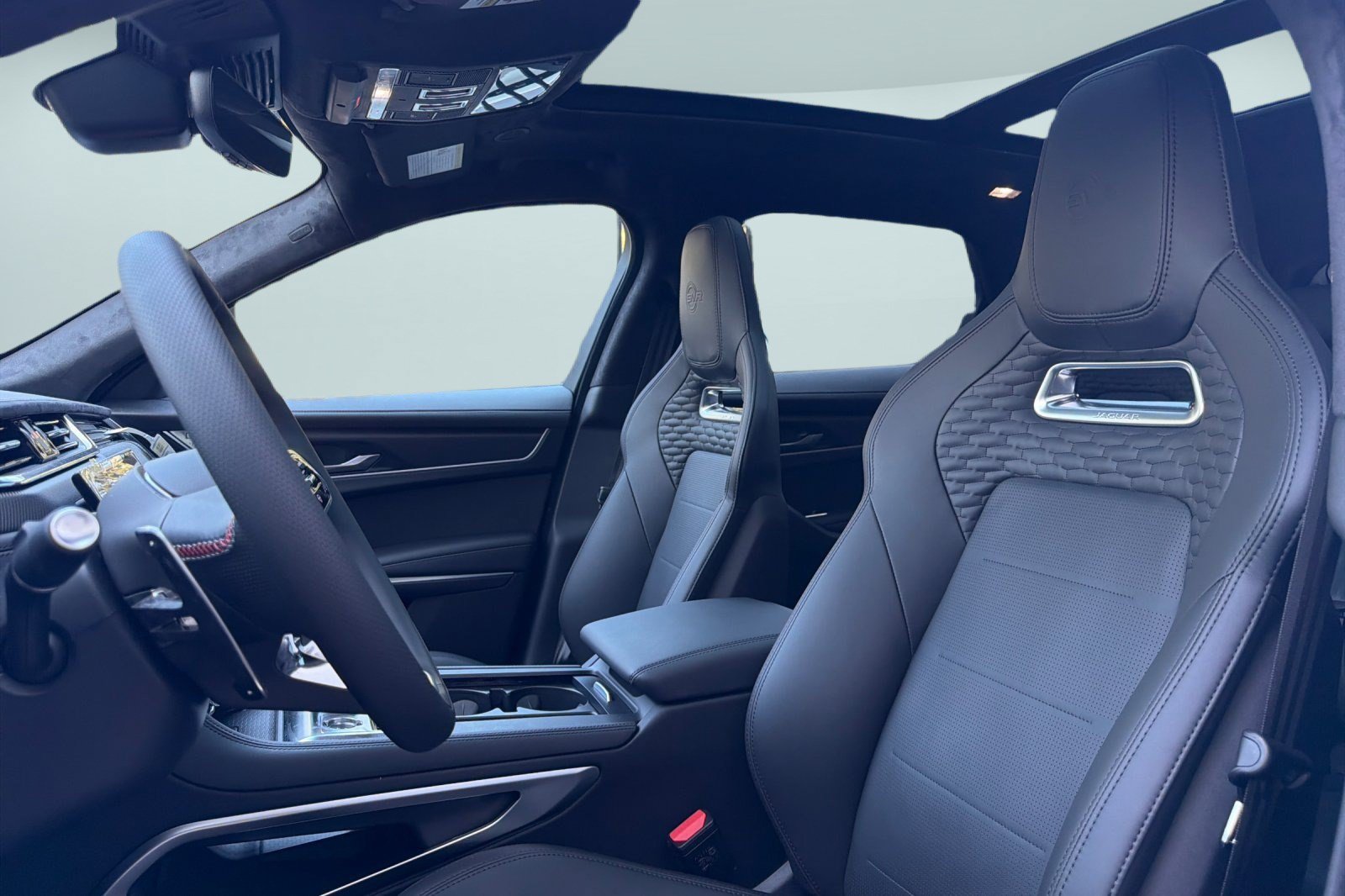 New 2026 Jaguar F-PACE SVR 575 Edition AWD/4WD image 25
