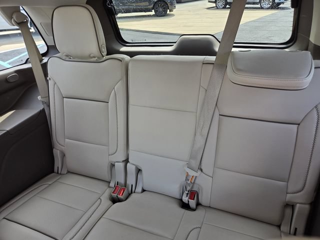 Used 2022 GMC Yukon Denali RWD image 20