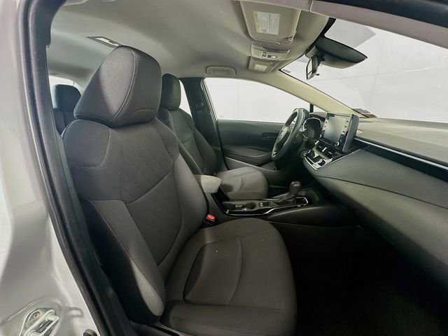 Used 2022 Toyota Corolla LE image 26