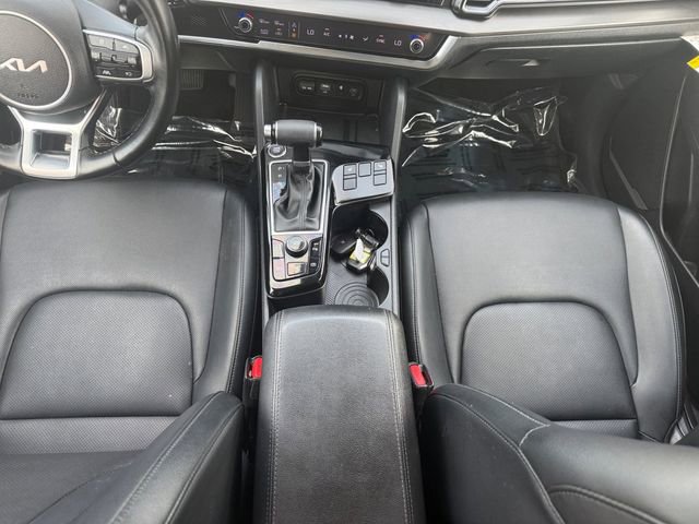 Used 2023 Kia Sportage EX FWD image 5