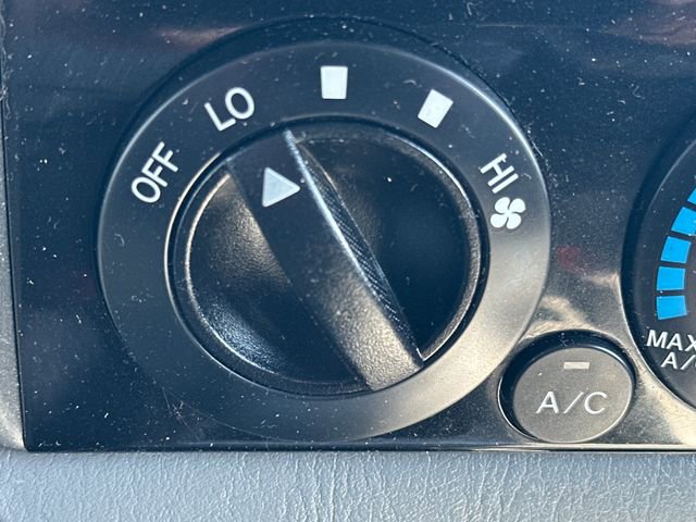 Used 2014 Toyota Tacoma 4x4 Double Cab w/ TRD Sport Package image 18