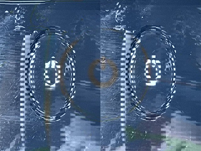 Used 2020 Porsche Taycan 4S image 21