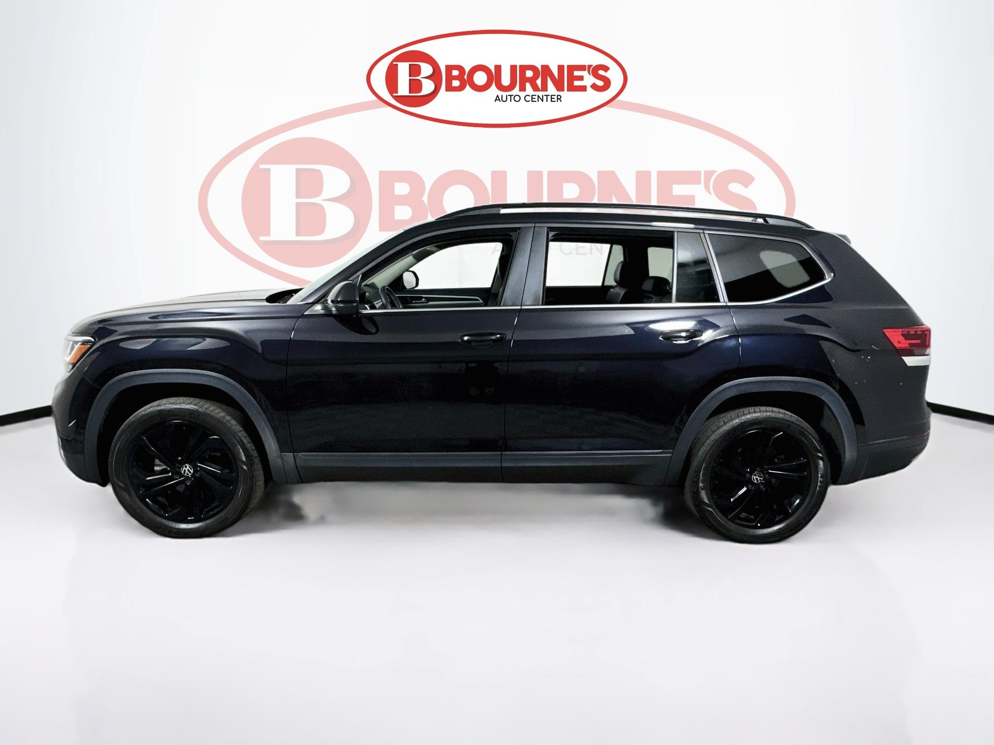 Used 2023 Volkswagen Atlas SE w/ Panoramic Sunroof Package AWD/4WD image 8