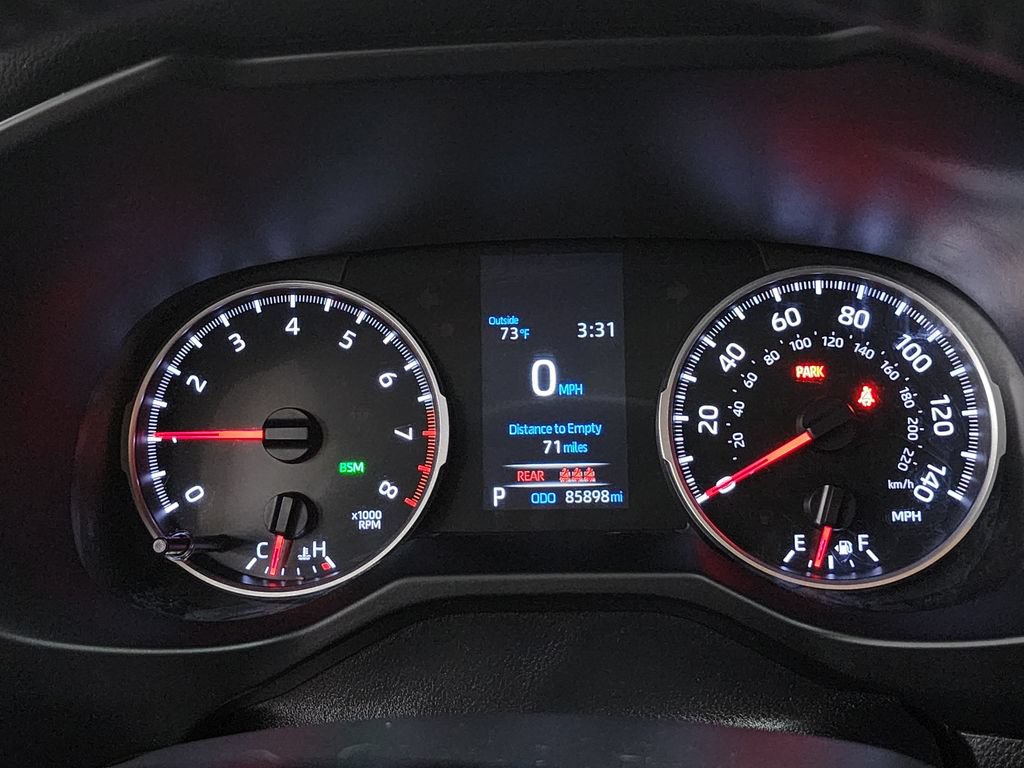 Used 2020 Toyota RAV4 XLE Premium AWD/4WD image 16