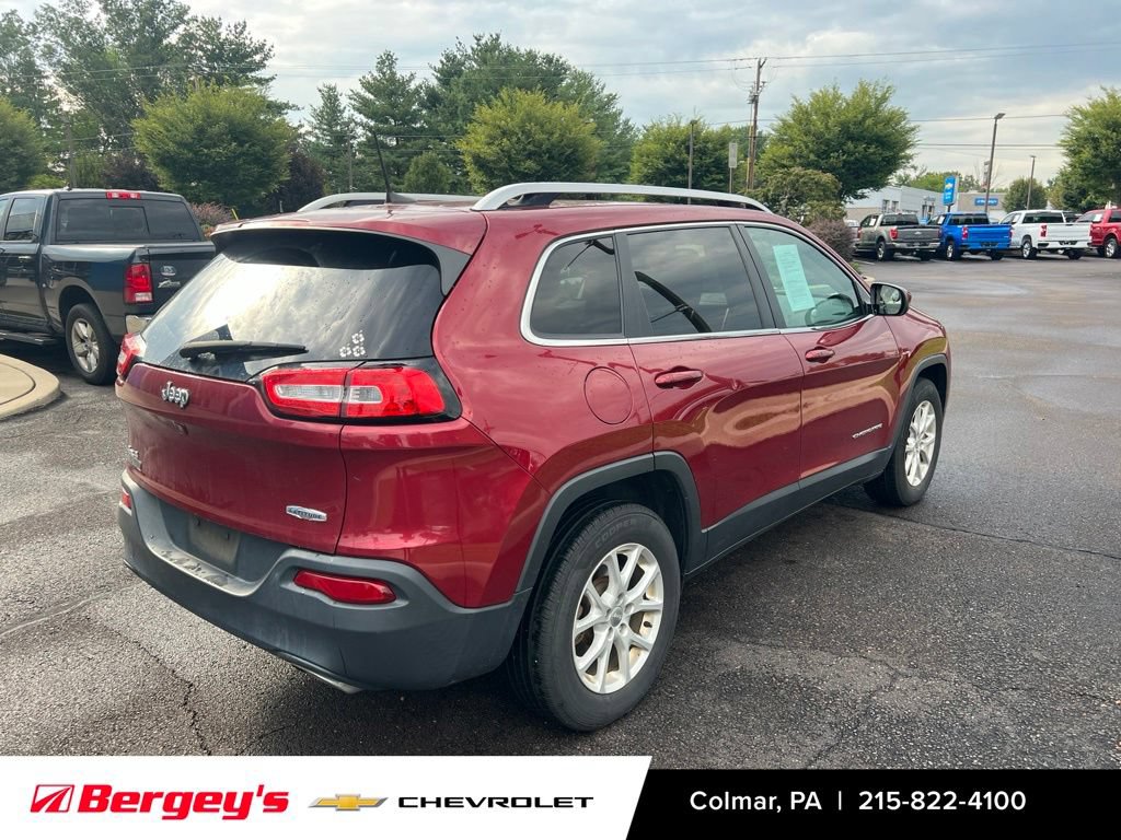 Used 2016 Jeep Cherokee Latitude w/ Comfort/Convenience Group AWD/4WD image 8