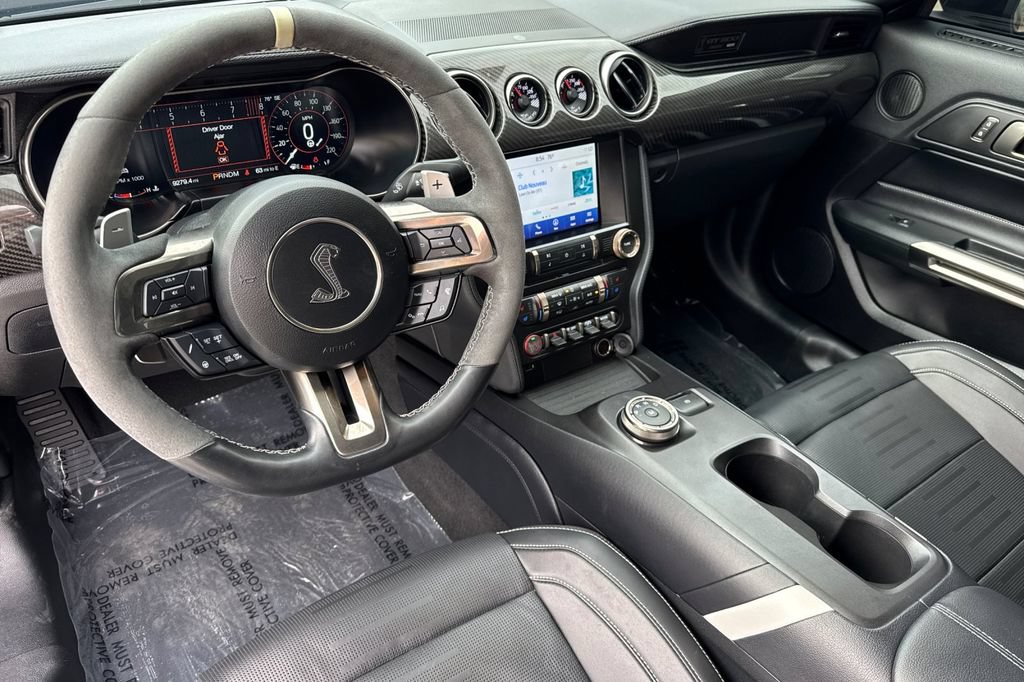 Used 2022 Ford Mustang Shelby GT500 w/ Technology Package RWD image 4