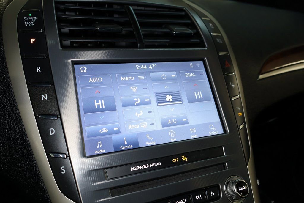 Used 2020 Lincoln MKZ Reserve w/ Elements Package image 38