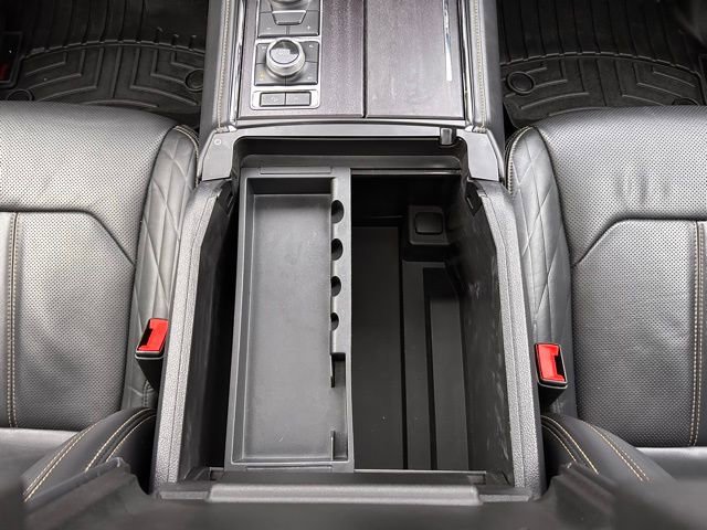Used 2024 Ford Expedition Max Platinum AWD/4WD image 26