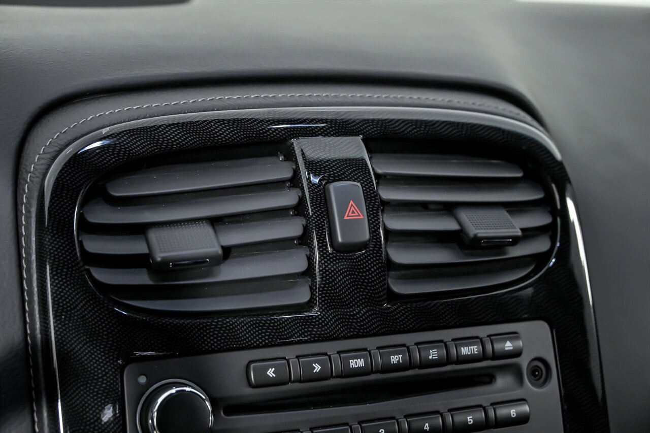 Used 2013 Chevrolet Corvette Z06 w/ Battery Protection Package image 31