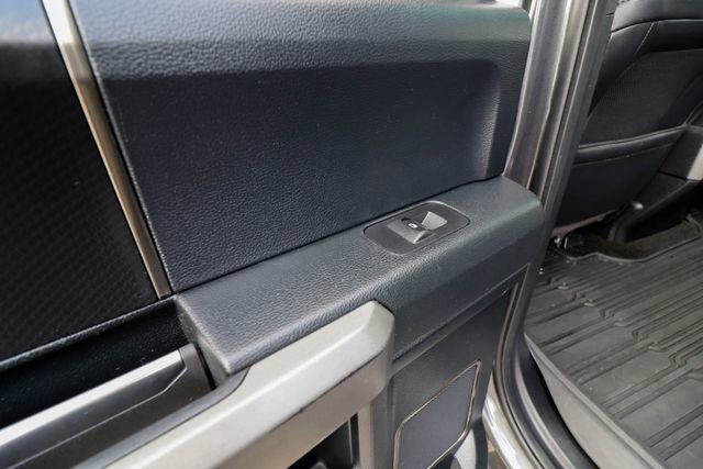 Used 2017 Ford F150 Raptor w/ Equipment Group 802A Luxury image 40