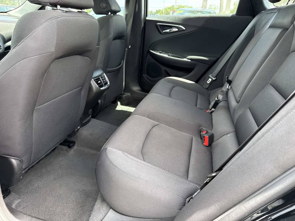 Used 2024 Chevrolet Malibu LT FWD image 13