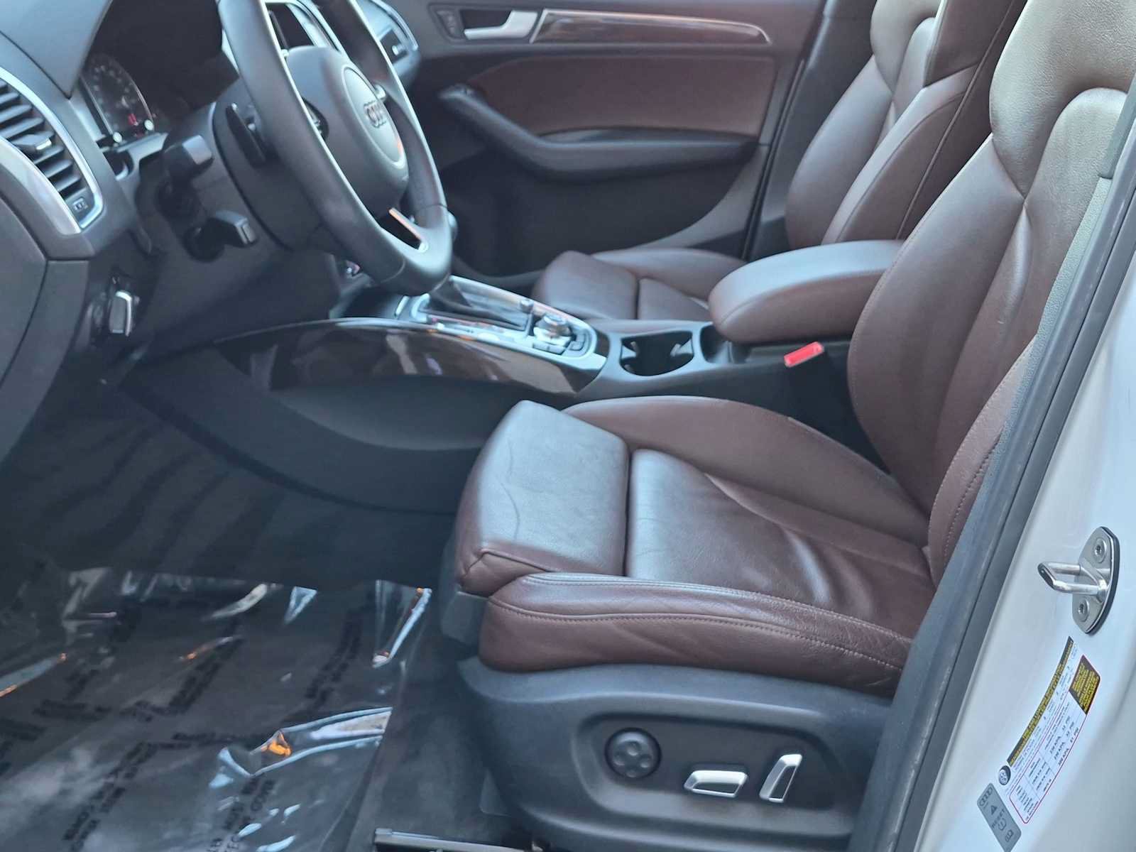 Used 2014 Audi Q5 2.0T Premium Plus w/ Premium Plus Package AWD/4WD image 17