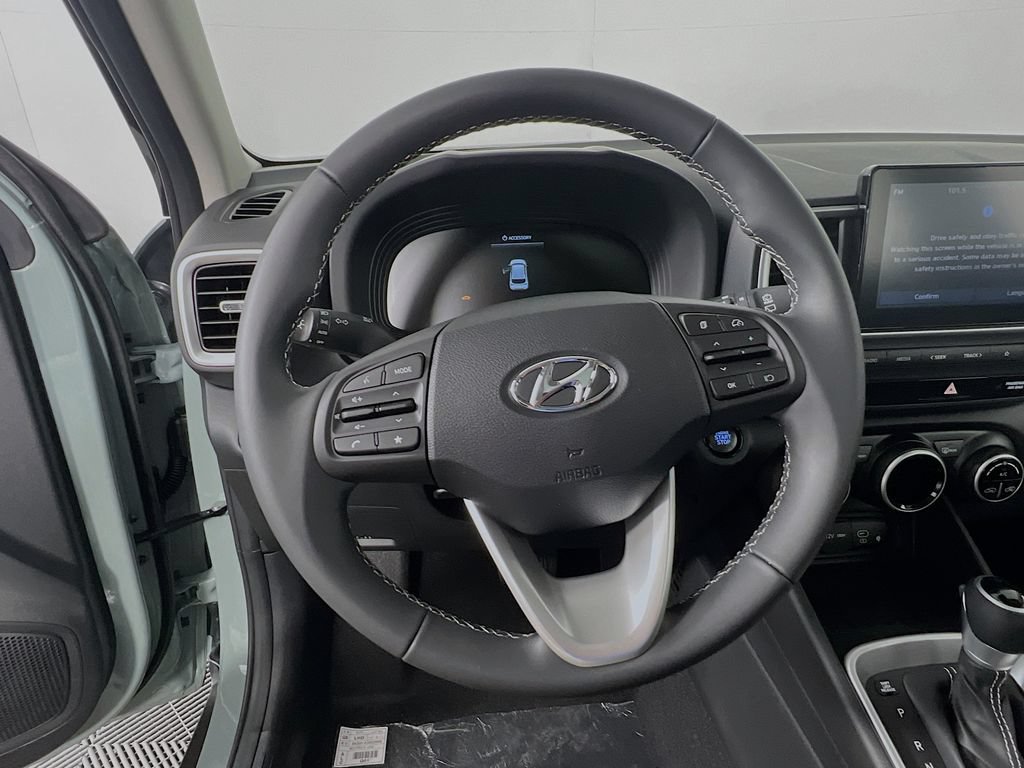 Certified 2026 Hyundai Venue SEL FWD image 11