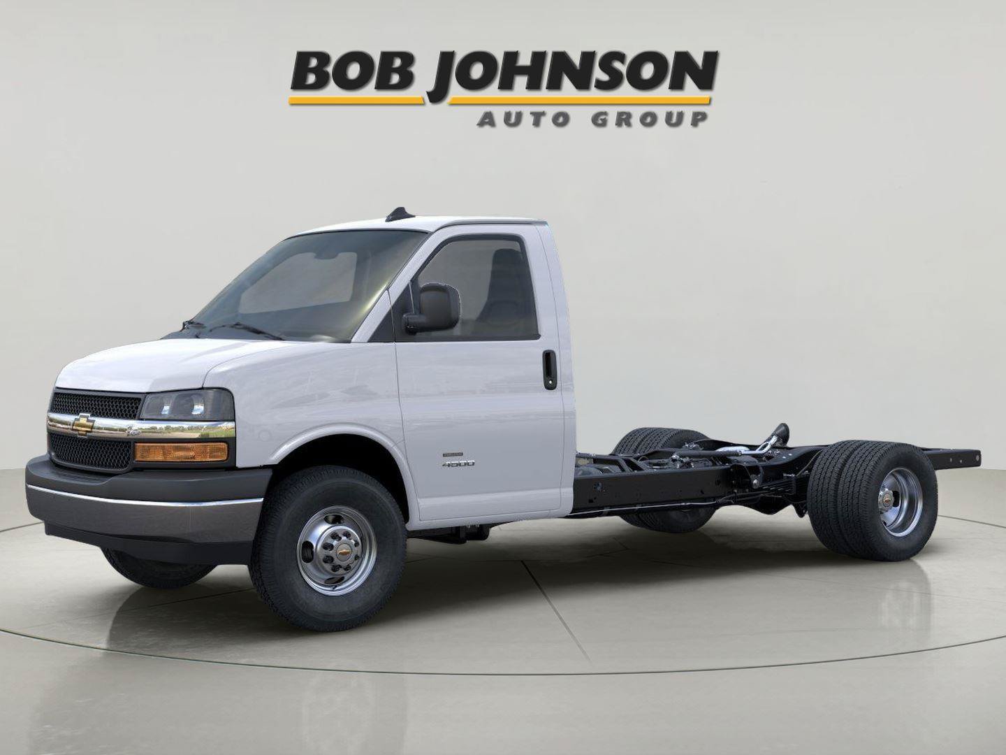 New 2025 Chevrolet Express 3500 w/ Power Convenience Package RWD image 8