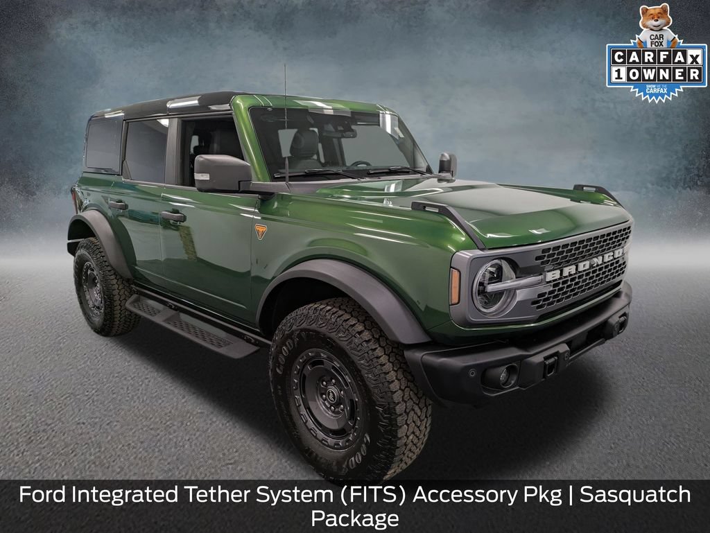 Used 2025 Ford Bronco Badlands AWD/4WD image 3