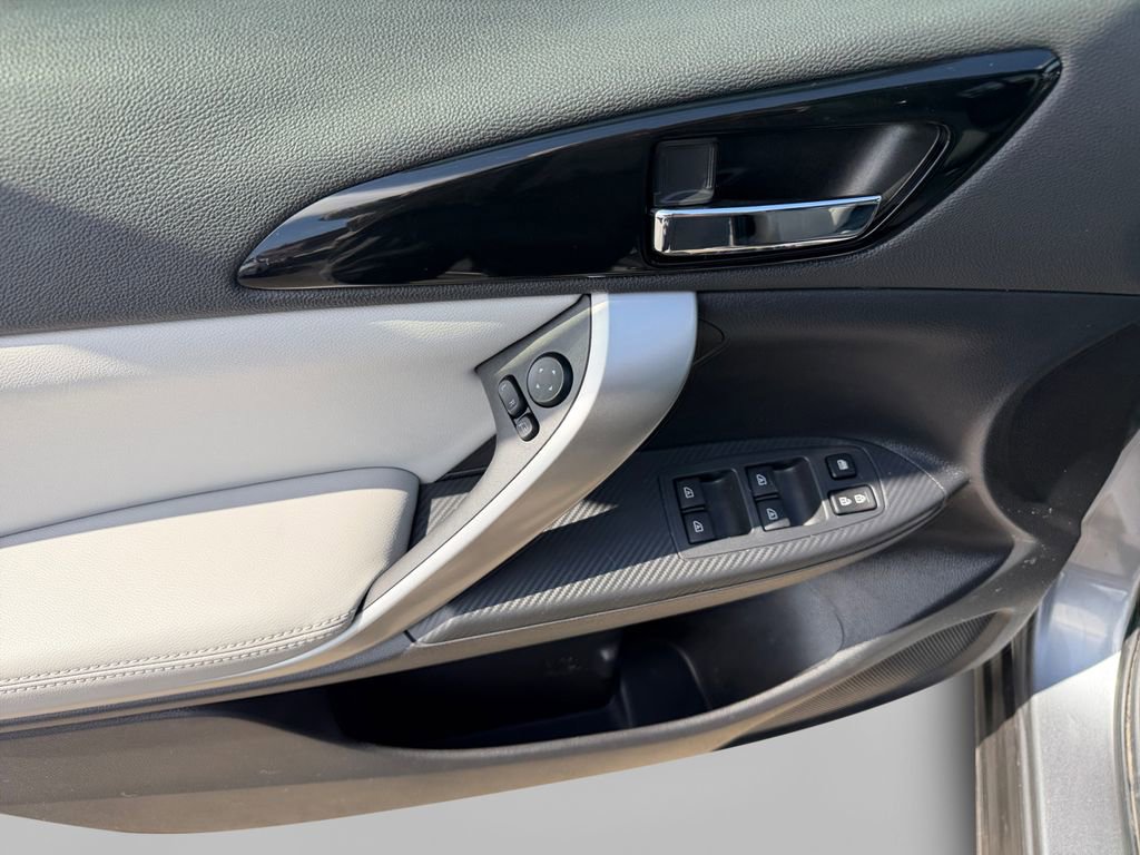 Used 2024 Mitsubishi Eclipse Cross SEL image 14