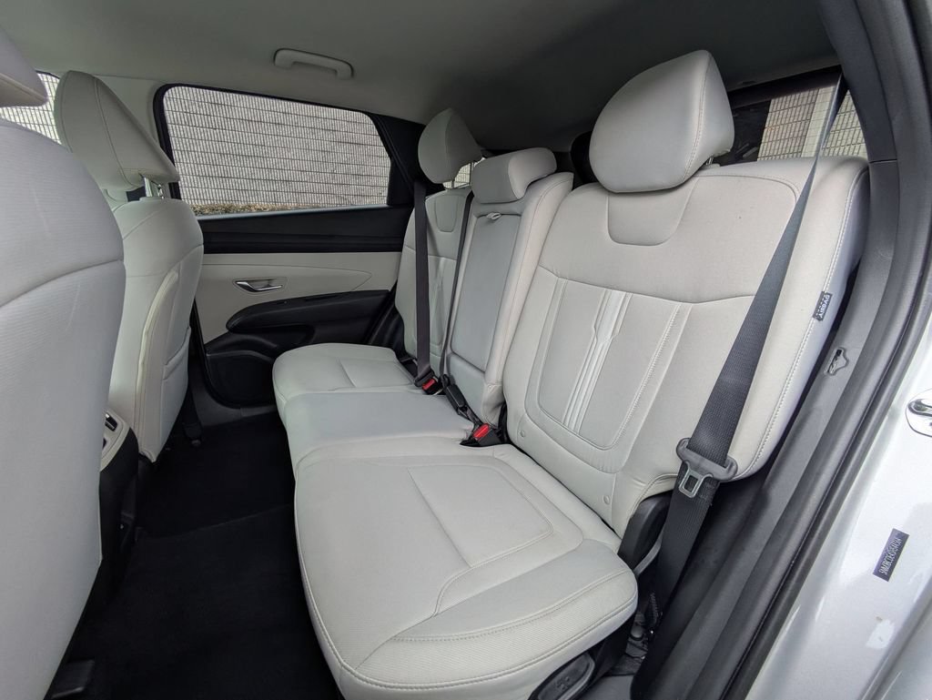 Used 2025 Hyundai Tucson SEL AWD/4WD image 24