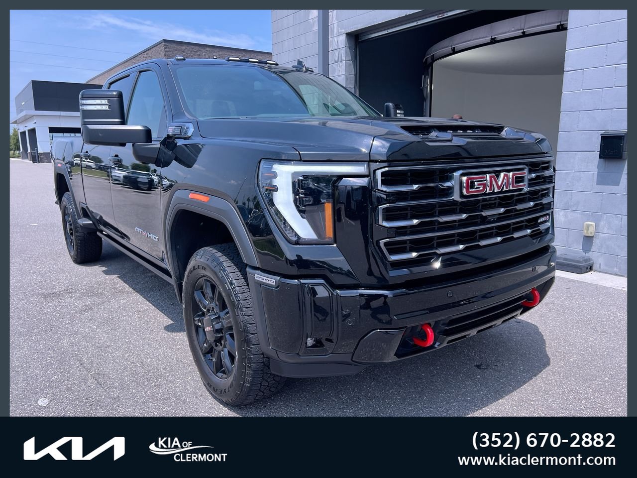 Used 2025 GMC Sierra 2500 AT4