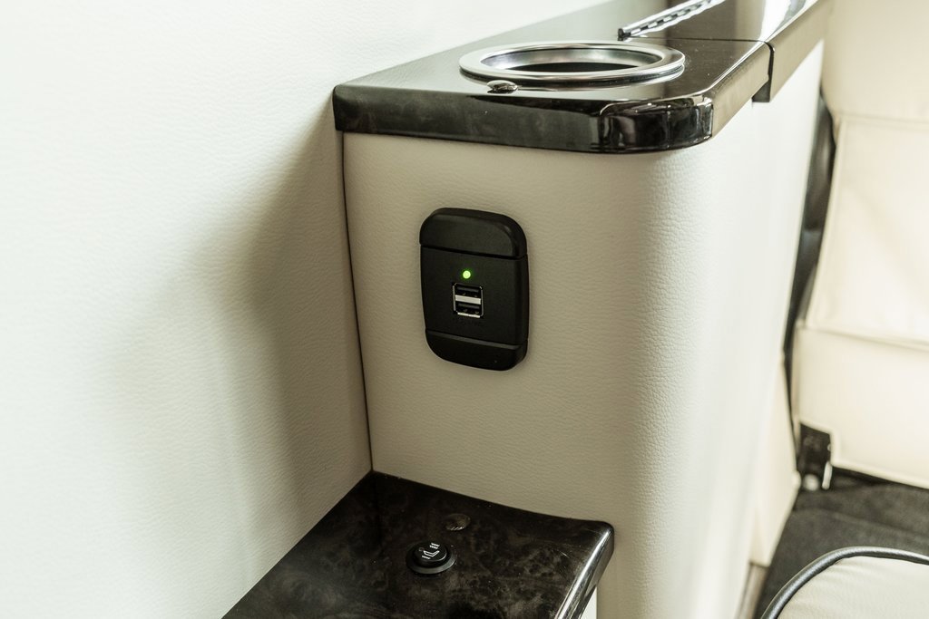 Used 2022 Mercedes-Benz Sprinter 3500 image 27