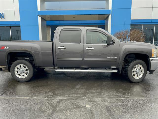 Used 2011 Chevrolet Silverado 2500 LT w/ Interior Plus Package image 8